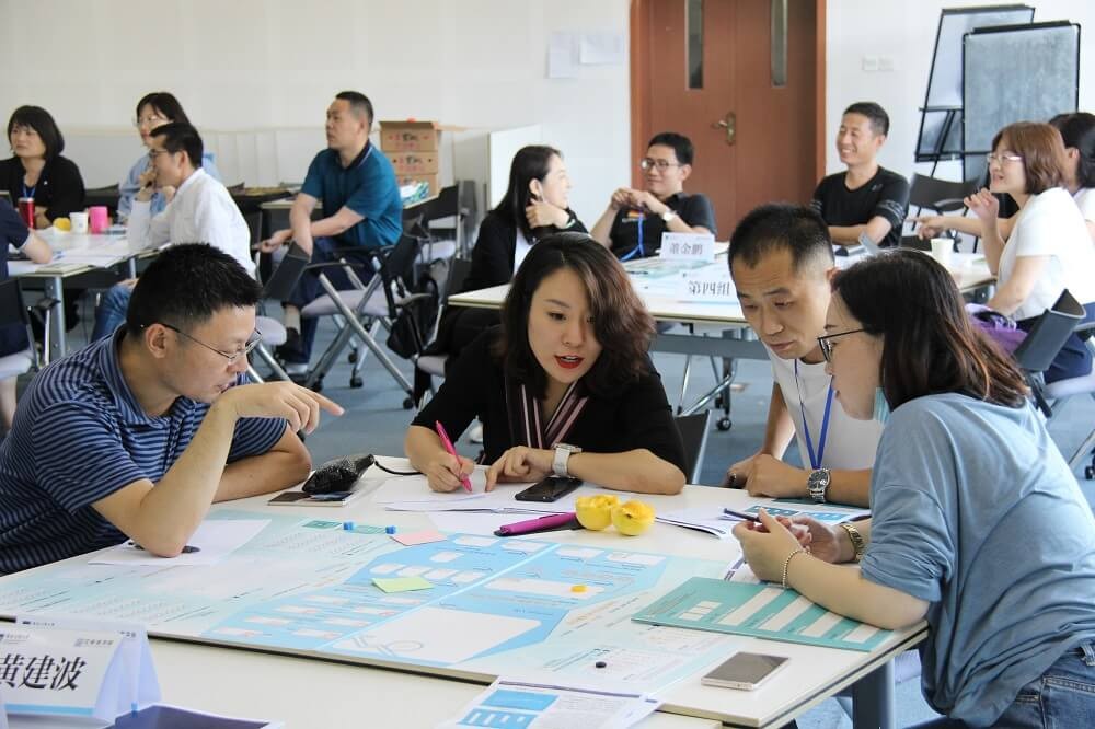 香港都会大学上课沙龙