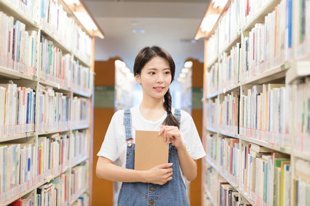 美国恩波利亚州立大学面试