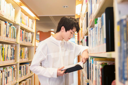西南财经大学非全日制研究生一般安排什么时候面试？