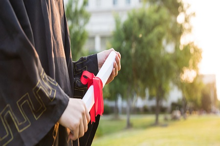 报考江苏科技大学同等学力难度大吗？