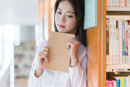 中国人民大学非全日制研究生学费