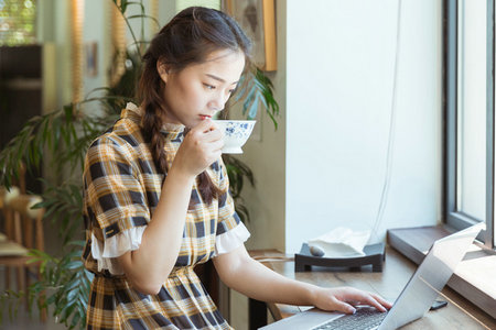 浙江财经大学非全日制研究生成绩查询入口