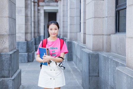  在职人员报考北京航空航天大学MPAcc的流程是什么？