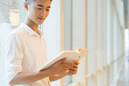 函授教育可以报考法学在职博士吗