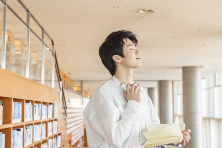 华东政法大学MF考试科目