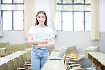 专科可以报考大连大学同等学力吗？