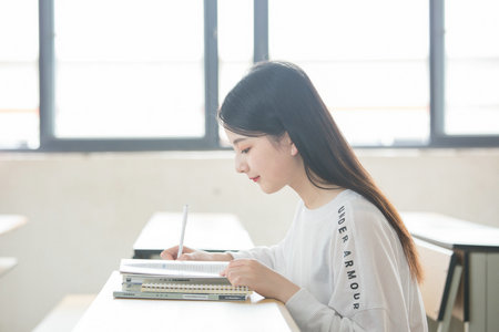 黑龙江八一农垦大学非全日制研究生不需要脱产学习