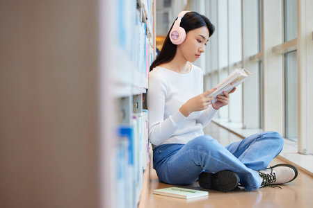 广东财经大学在职研究生报考条件