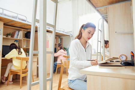 工学国际博士报考条件