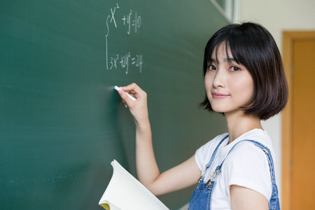 浙江工业大学金融专硕需要参加考试