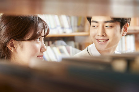 上海对外经贸大学MPA是在职学习吗
