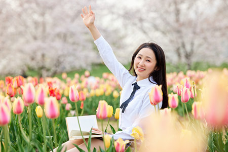 英国桑德兰大学报名及考试时间