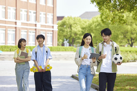 美国加州大学伯克利分校中外合作办学学费