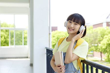 法国里昂IDRAC高等商业管理学院国际博士学费 法国里昂IDRAC高等商业管理学院国际博士学费