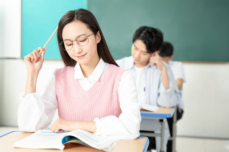云南财经大学同等学力申硕学费