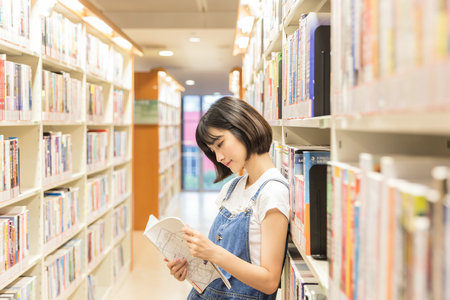 西安邮电大学在职研究生考试科目