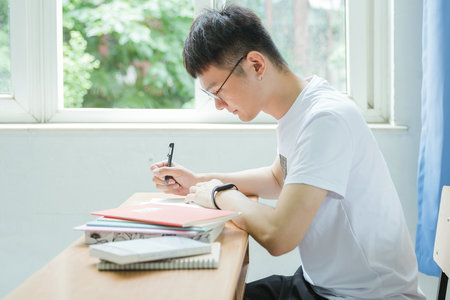 俄联邦总统国家行政学院国际硕士报考条件
