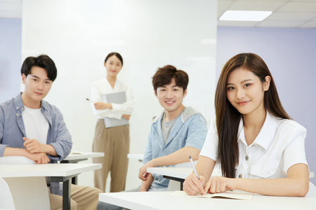 报考设计学国际博士需要多少钱，学费贵吗？