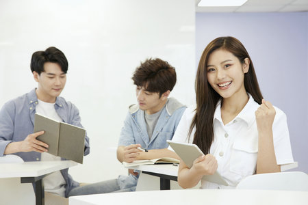 心理学国际硕士学费