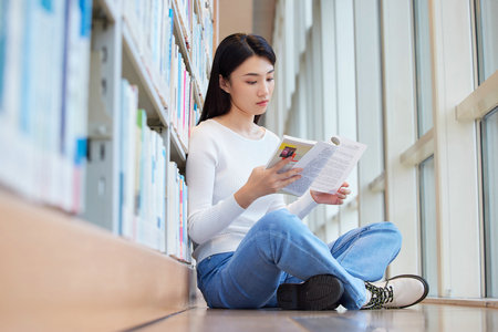 护理非全日制研究生学费一年多少钱