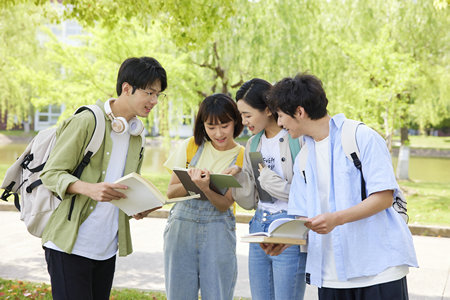 工商管理（DBA）国际博士学费学制