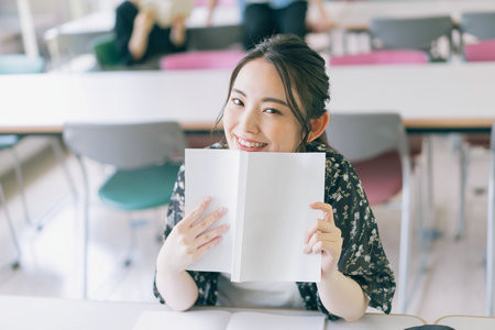 临床兽医学在职研究生学费一览表2025年！一年多少钱？