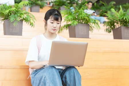 哲学在职博士学费学制