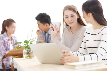 计算机技术非全日制研究生学费一年多少钱？