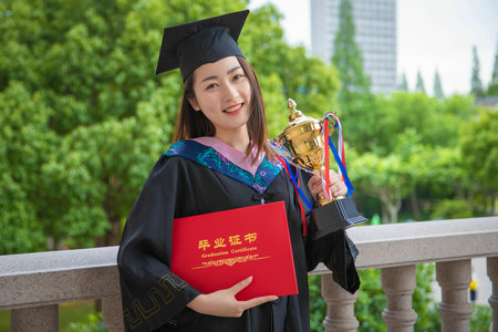 西南民族大学非全日制研究生报考条件