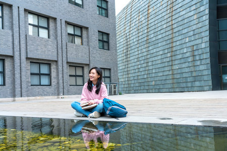 华侨大学非全日制研究生报名入口