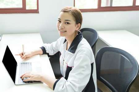 长江商学院同等学力申硕报名入口