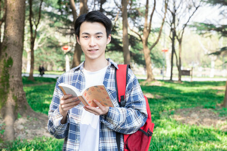 广东工业大学MF报考条件及流程