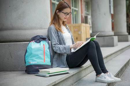 新疆财经大学MPA报考条件及流程2025年