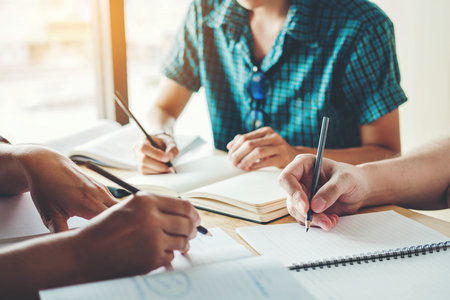 华东政法大学金融专硕报考条件及流程2025年