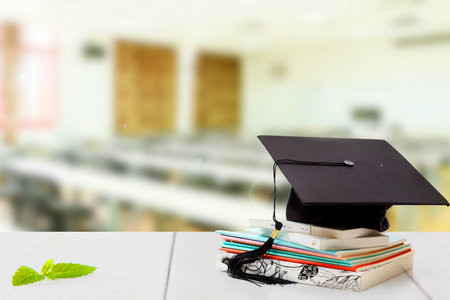 2026美国伯克利学院国际硕士考试考什么科目？