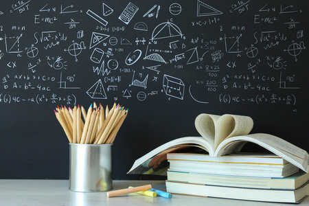 2026美国西东大学国际博士考试考什么科目？