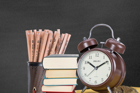 2026华东政法大学同等学力申硕考试考什么科目？