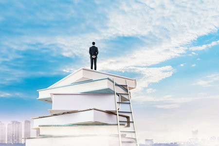 2026上海财经大学MF考试考什么科目？