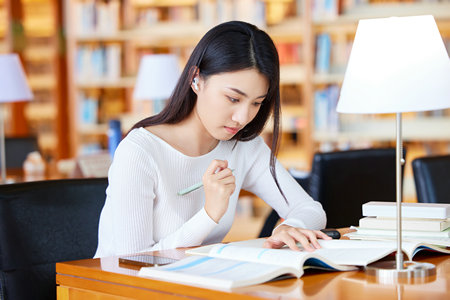 法律(法学)非全日制研究生报名及考试时间 法律(法学)非全日制研究生报名及考试时间