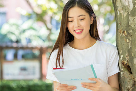 2026上海海事大学EMBA考试考什么科目？