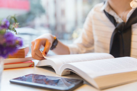 出版非全日制研究生报名及考试时间