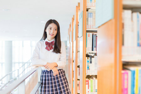 马来西亚思特雅大学国际博士考试科目