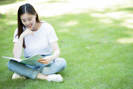 菲律宾凯迪雷拉大学复试