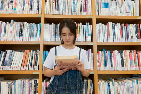 浙江财经大学非全日制研究生复试时间一般什么时候？