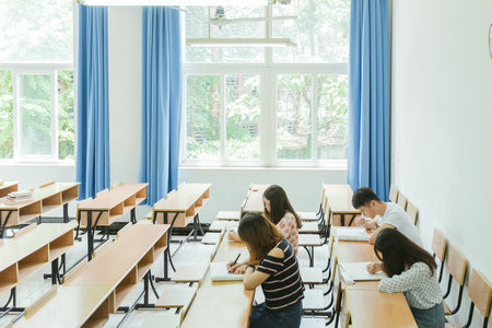 怎么才能参加中国科学技术大学MEM的复试？