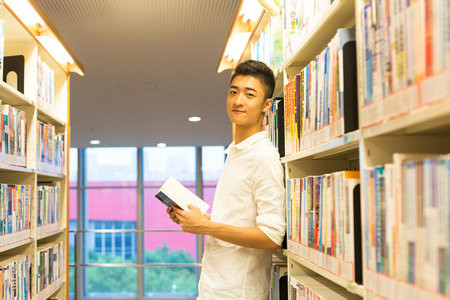 安徽财经大学MPA考试成绩如何查询？