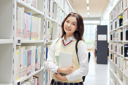 石河子大学MPAcc分数线是不断上涨的么？