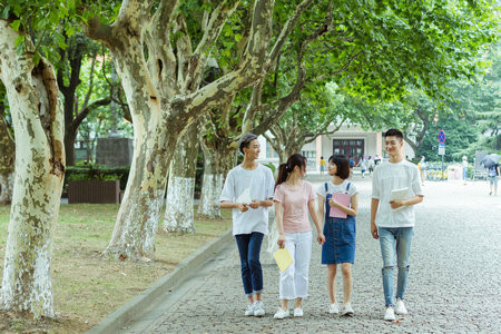 常州大学非全日制研究生是不是过了线就可以？