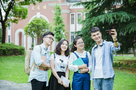 长春工业大学MPAcc分数线每年一样吗？