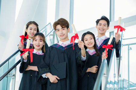 湖北大学MBA每年分数线一样吗？